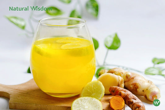 Limonada con Cúrcuma en Polvo