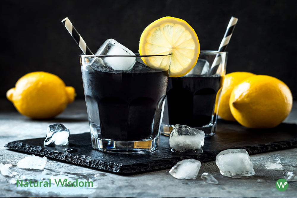 Limonada Negra con Carbón Activado